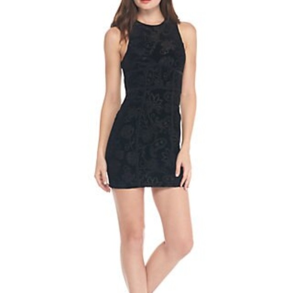 Free People Black Burnout Velvet Bodycon Keyhole Mini Dress Size S NWT - Picture 2 of 8